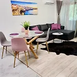 Relax 3&4 * Varna